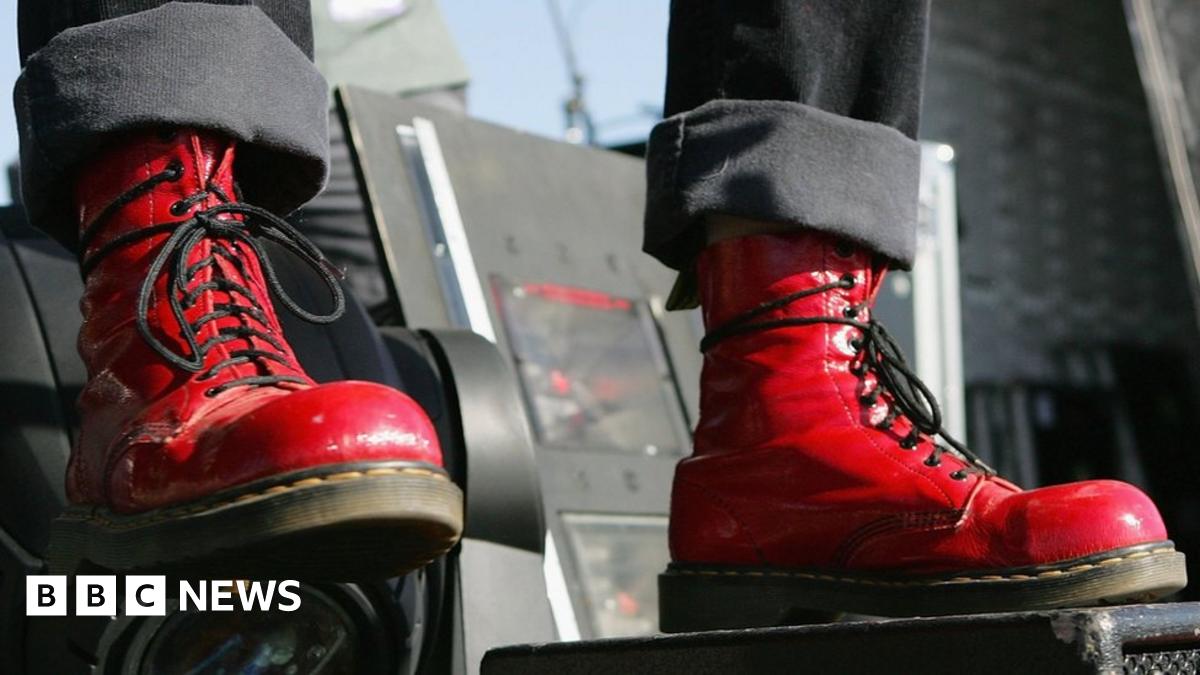 Dr martens liquidation online