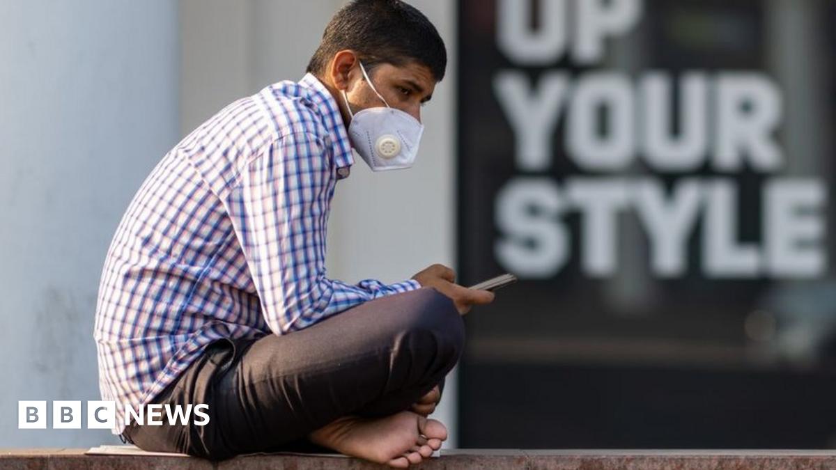 India's jobs crisis is more serious than it seems - BBC News