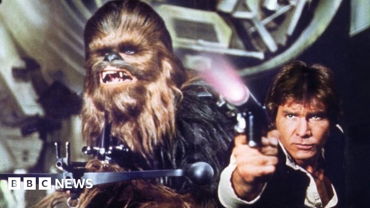 Peter Mayhew: Harrison Ford leads tributes to Star Wars' Chewbacca actor