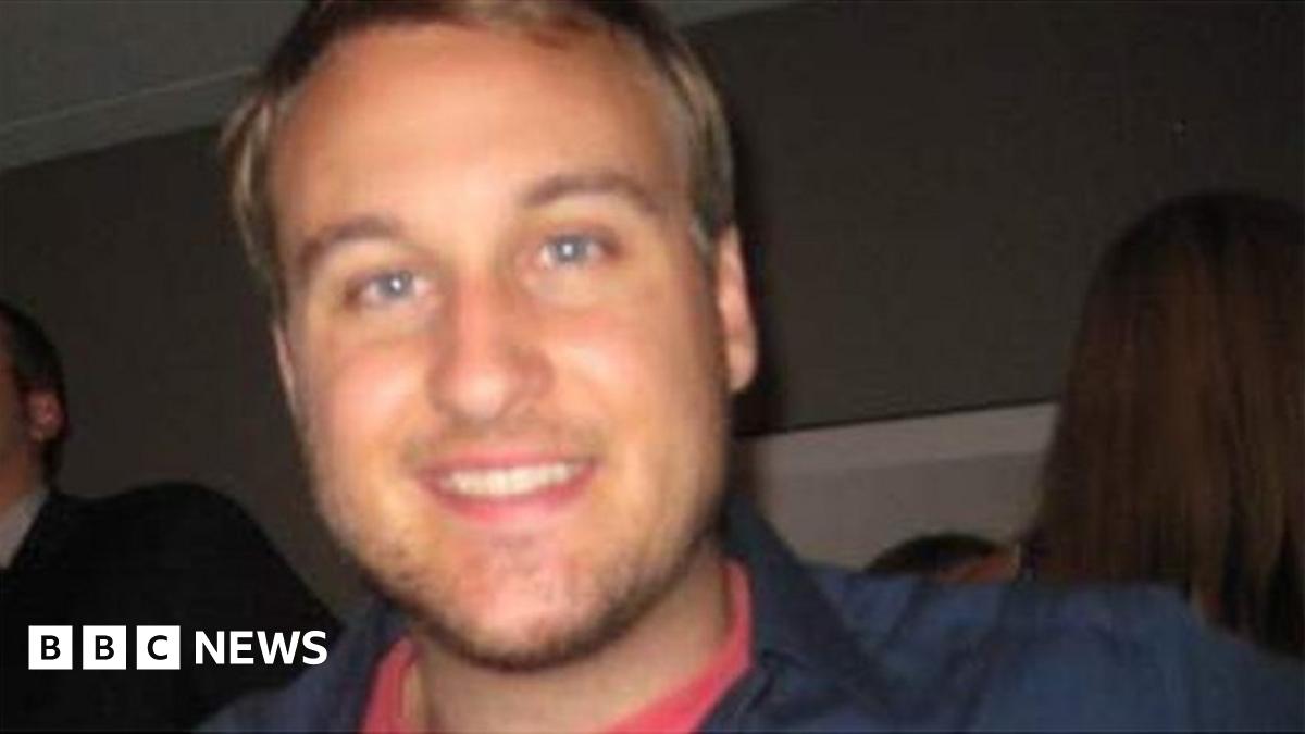 Selena gomez leaked icloud