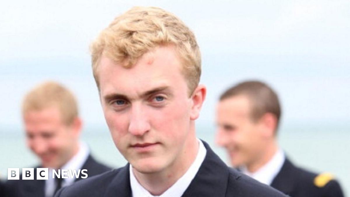 Coronavirus: Belgian Prince Joachim tests positive after lockdown party - B