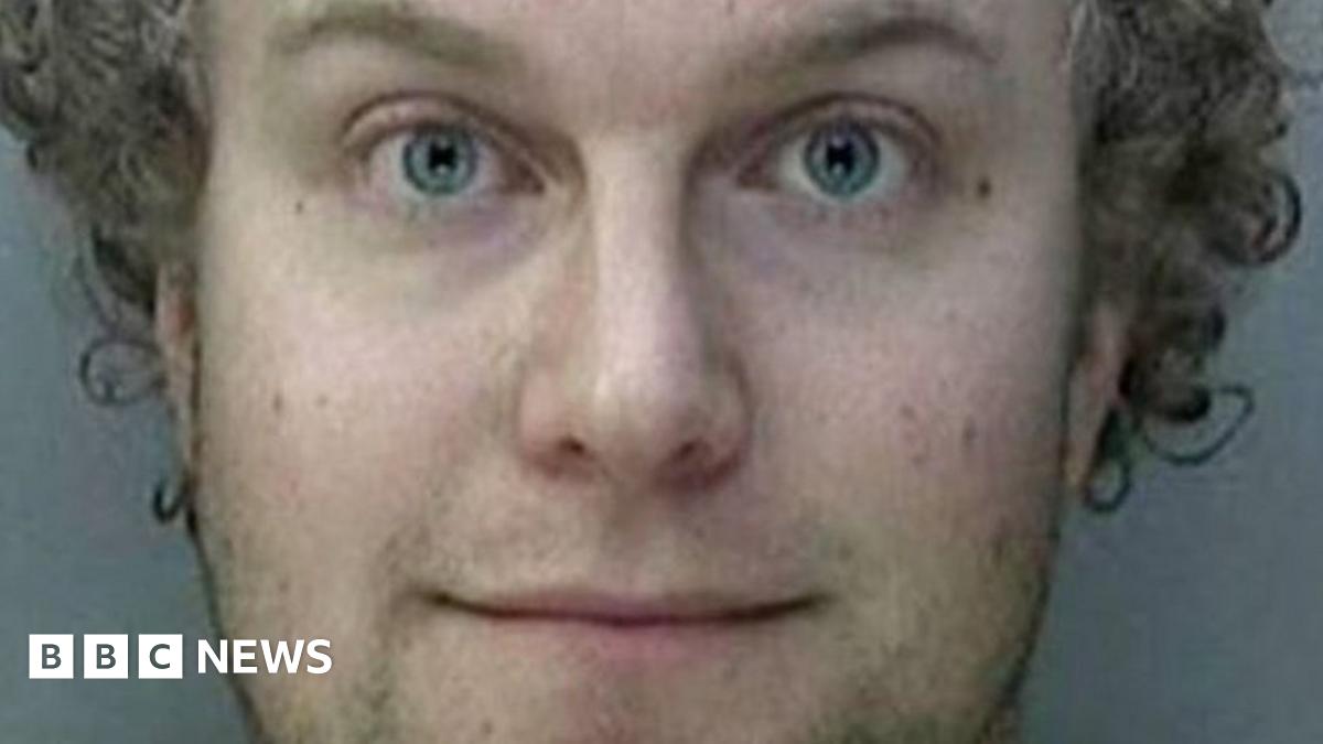 Matthew Falder: How global taskforce caught Birmingham paedophile - BBC News