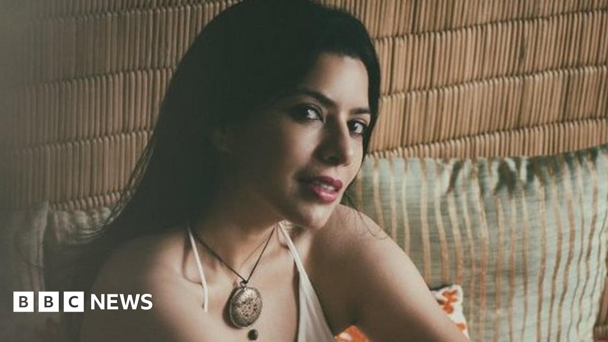 India Netflix actor Rajshri Deshpande disgusted by porn star label - BBC  News