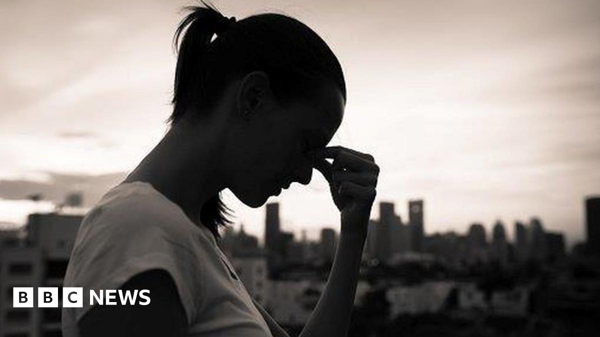 Poor support failing most vulnerable young people, say MPs - BBC News