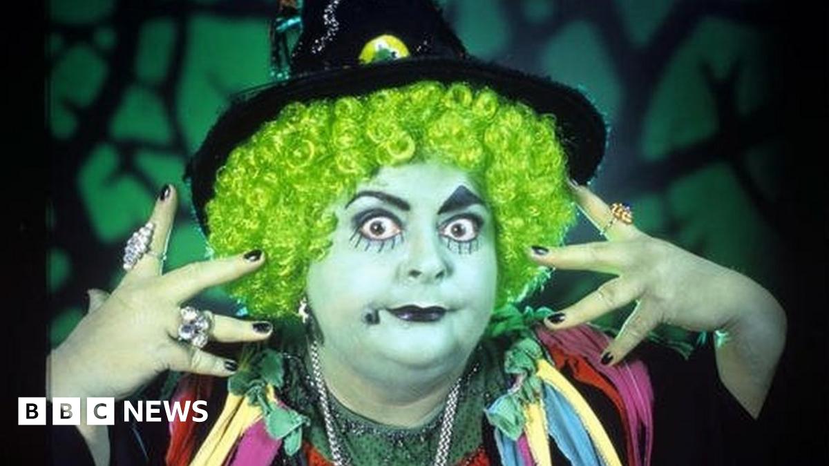 Grotbags actress Carol Lee Scott dies aged 74