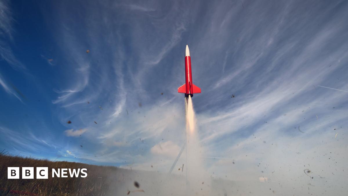 In pictures: International Rocket Week goes with a bang