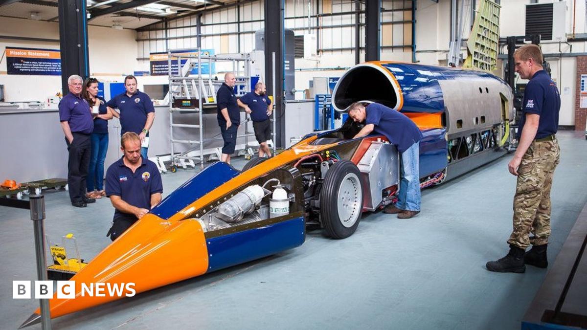 Bloodhound supersonic car set for October trials - BBC News