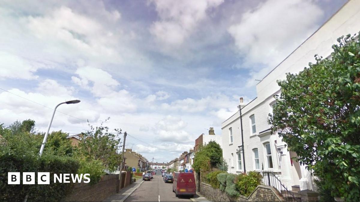 Man jailed for stabbing Good Samaritans BBC News