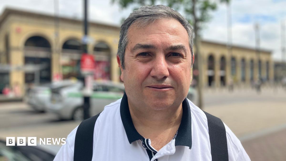 Cambridge taxi driver pens WW2 novel inspired by passenger