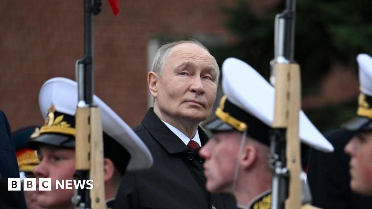 Putin denuncia a Otan por redução da parada do Dia da Vitória na Rússia