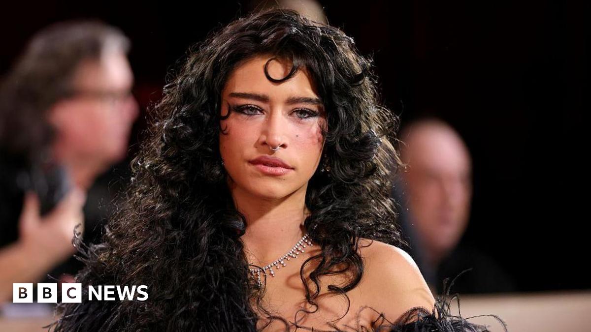 
                            Odessa A'zion quits Deep Cuts after casting backlash