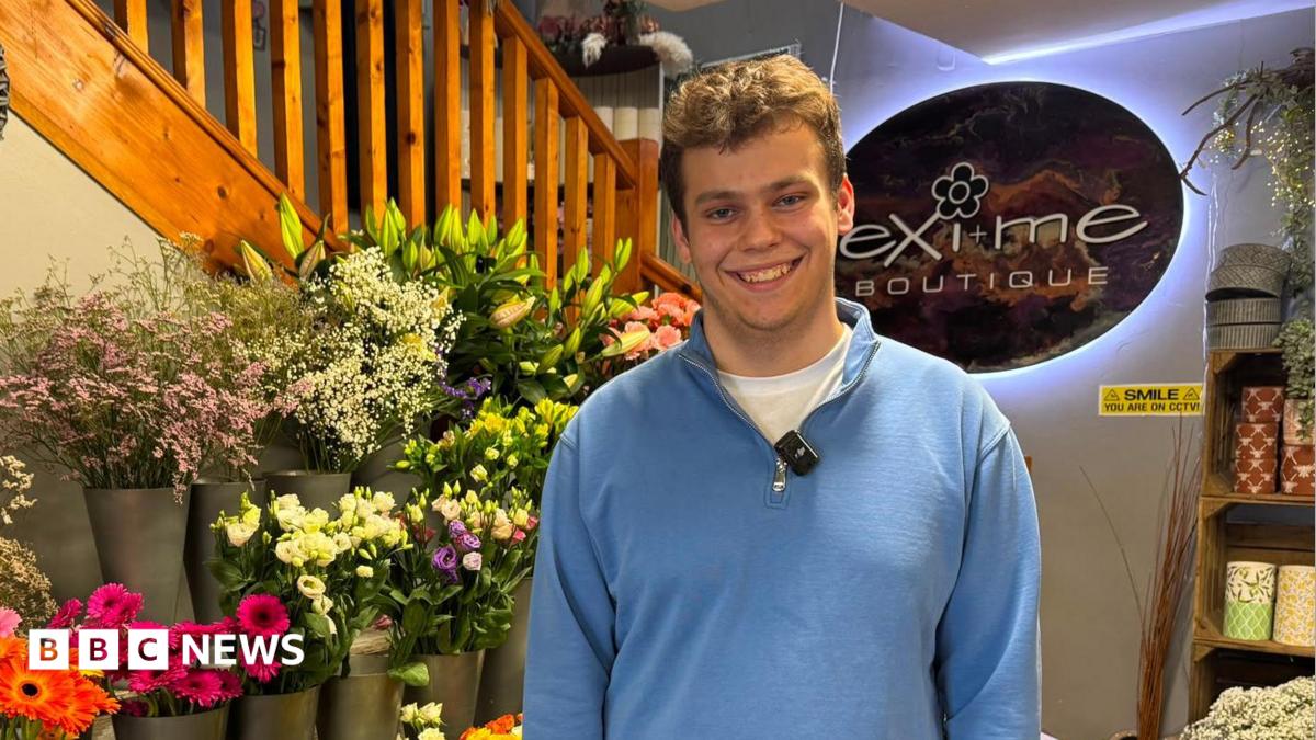 bbc.co.uk - Emmet McElhatton - A blossoming career: 18-year-old florist in running for major industry award
