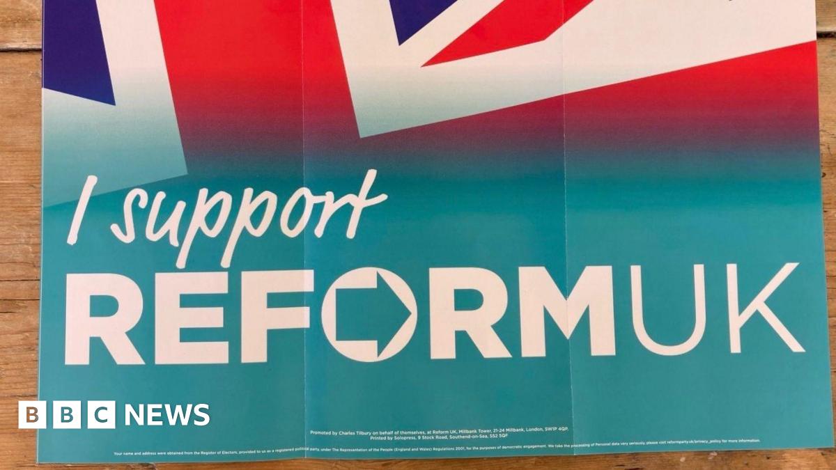 A Reform UK leaflet that has the words "I support Reform UK" written on it against a blue backdrop and the British flag.