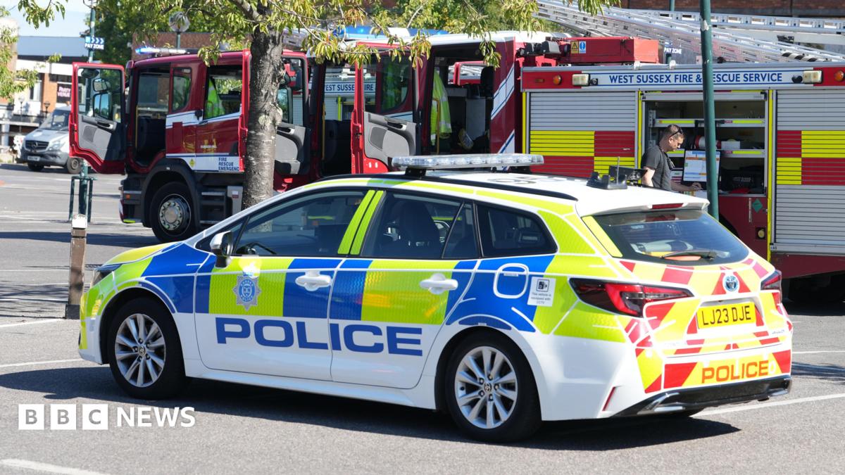 bbc.co.uk - Patrick Barlow - Burgess Hill shopping centre evacuated over gas leak
