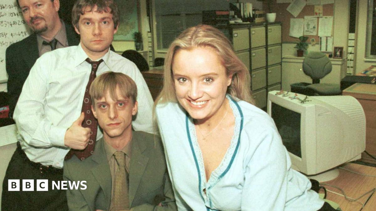 The Office star Lucy Davis says she has 'incurable' cancer