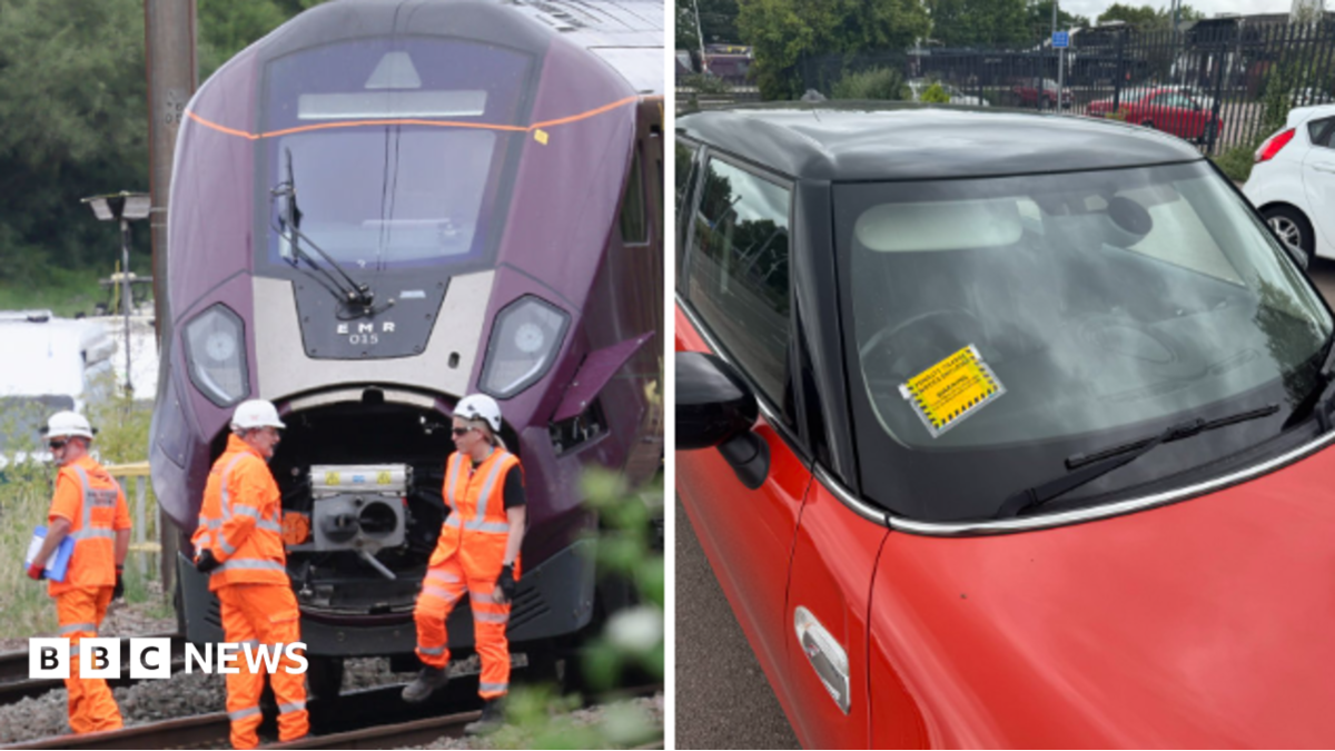 Council sorry for parking fines after train crash