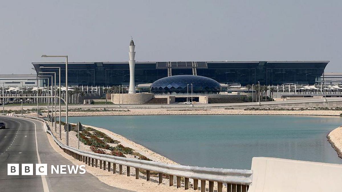 Qatar closes airspace as UK and US tell citizens to shelter in place