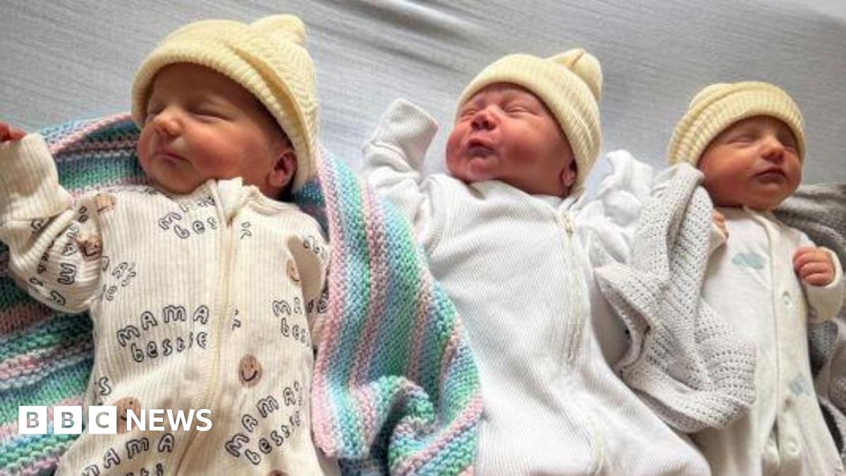 
                            'Truly extraordinary coincidence' as three cousins born on same day