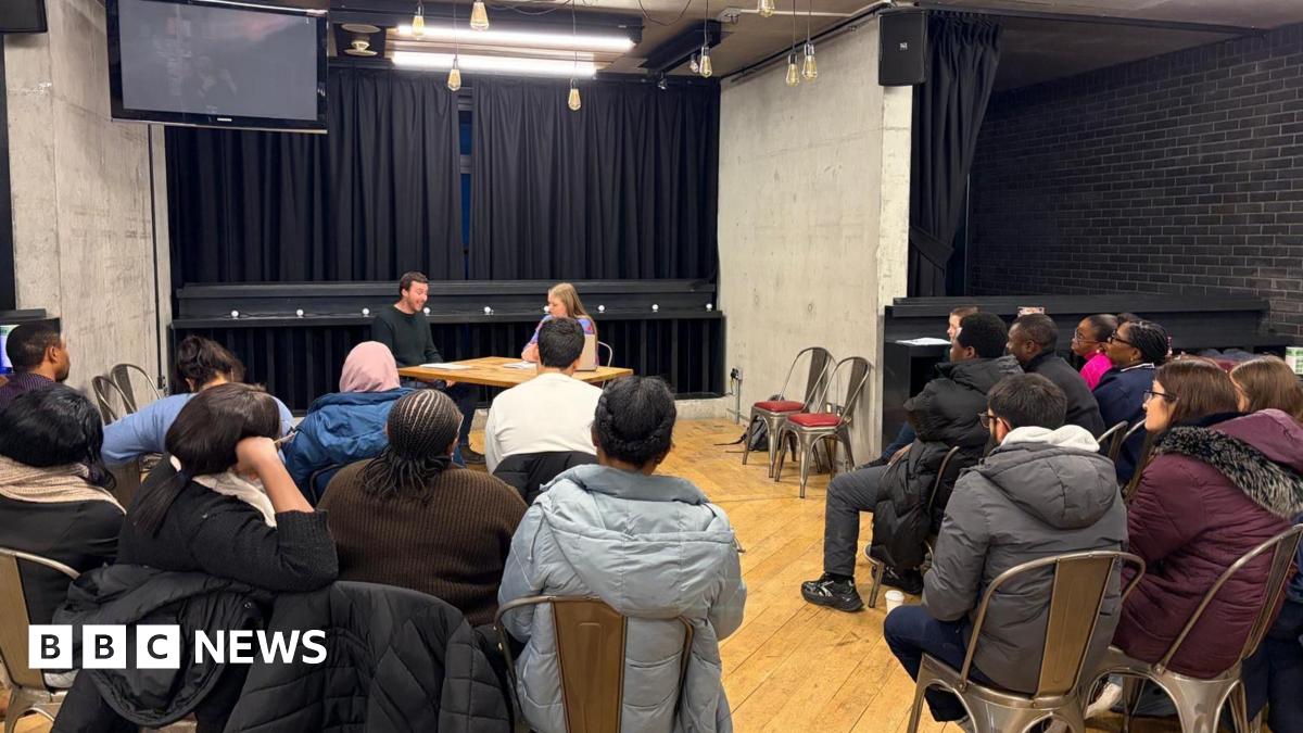 Drama classes help Hull GPs handle difficult patients