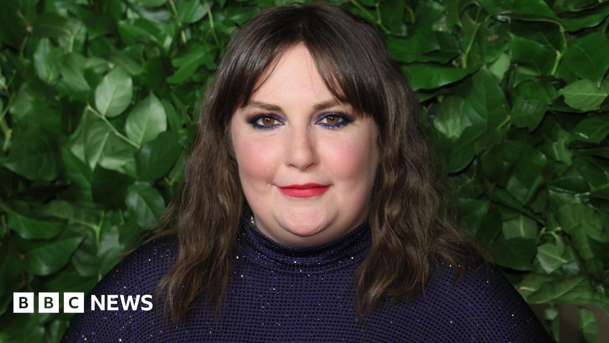 Lena Dunham on fatphobia, dating advice and her new London rom-com Too Much