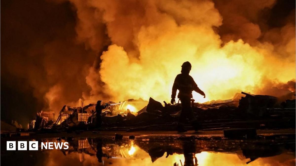 Russian ballistic missile strike on Kyiv kills 14 and injures 22, officials say