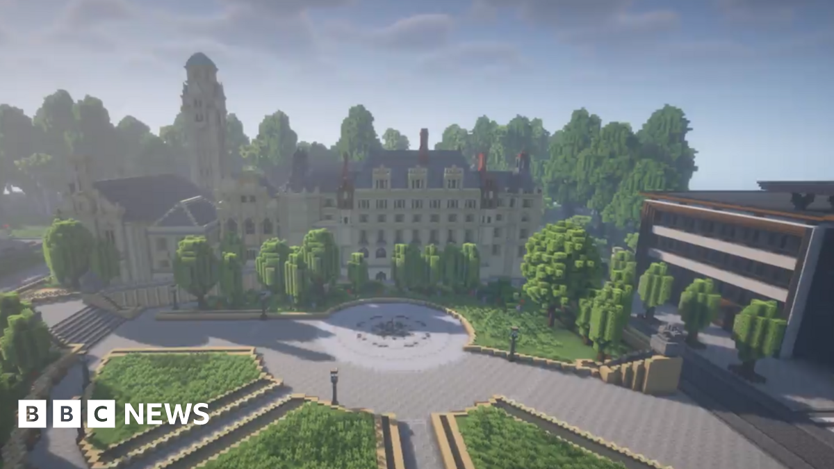 bbc.co.uk - Fiona Callow - Sheffield recreated in Minecraft by artist and residents