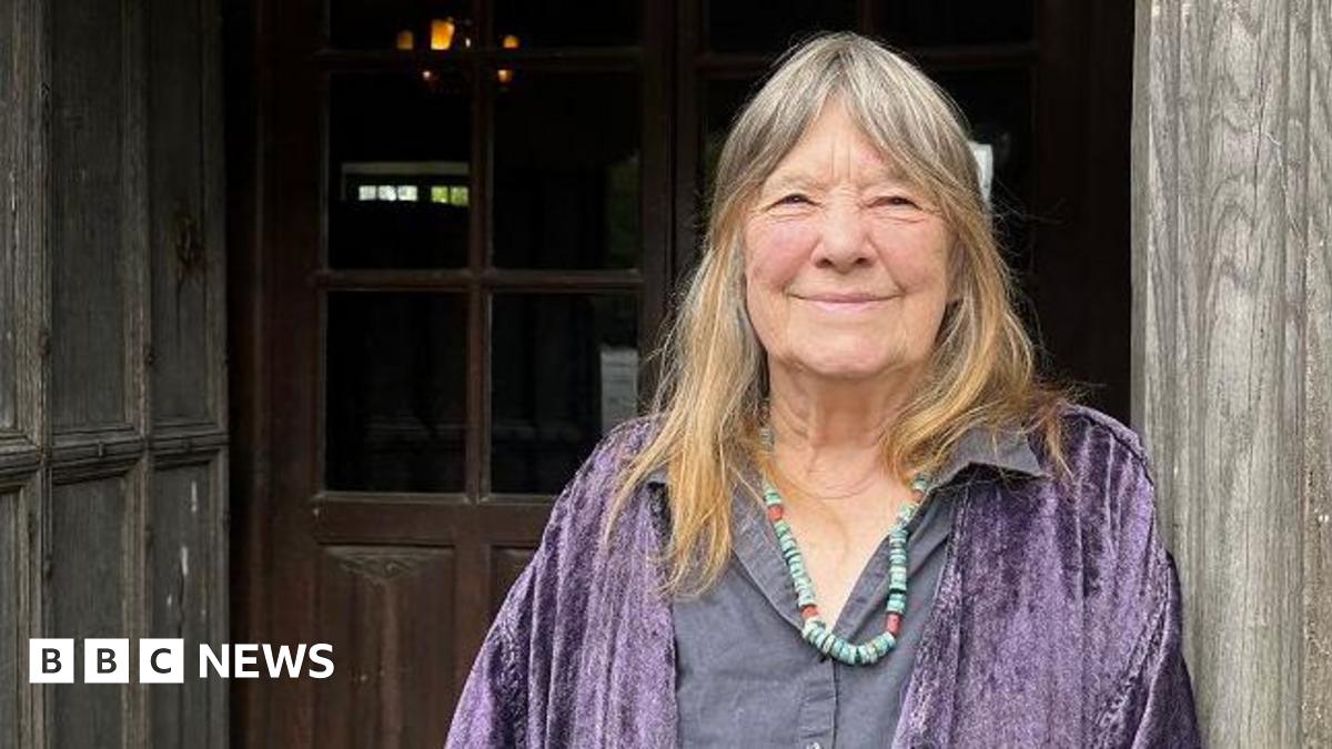 Unearthing the secrets of centuries-old Kinnersley Castle