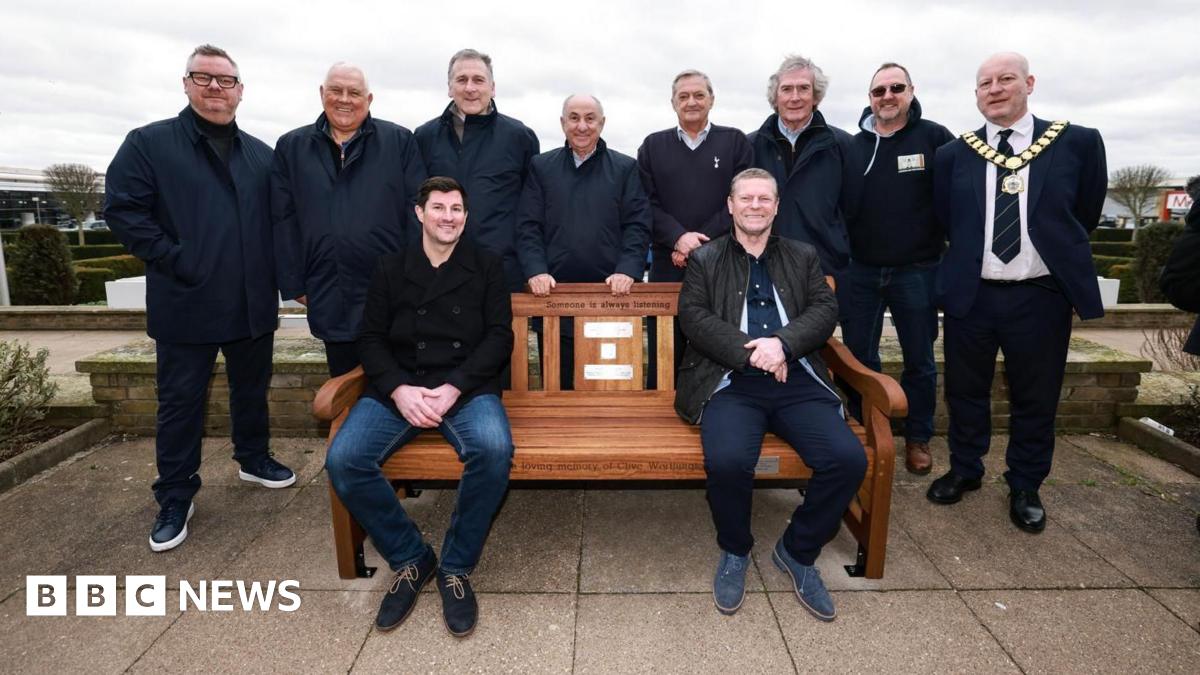 bbc.co.uk - Stuart Woodward - Mental health memorial bench in Harlow unveiled by football icons