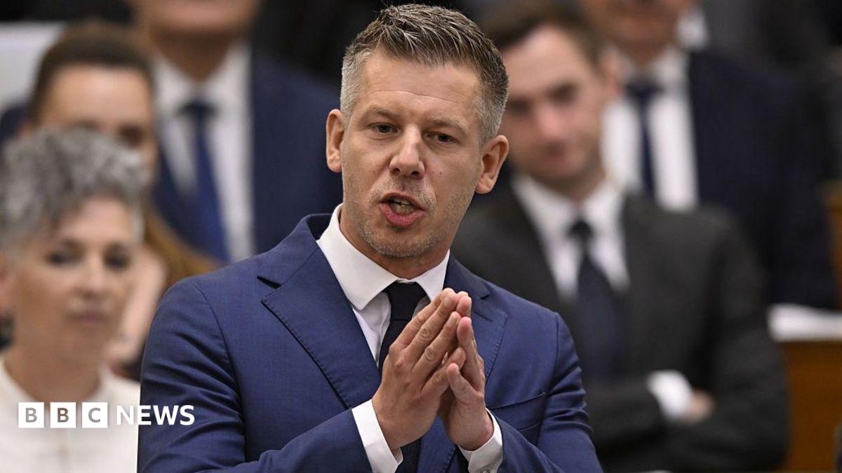 Hungary's MPs block return of Orbán, limiting PM's rule to eight years