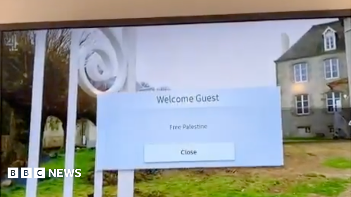 Travelodge sorry to Jewish guest for 'Free Palestine' on room TV