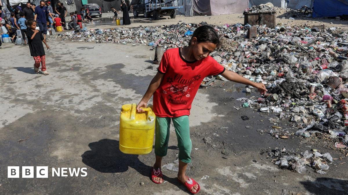 Gaza health ministry says 33 people dead from malnutrition in last 48 hours