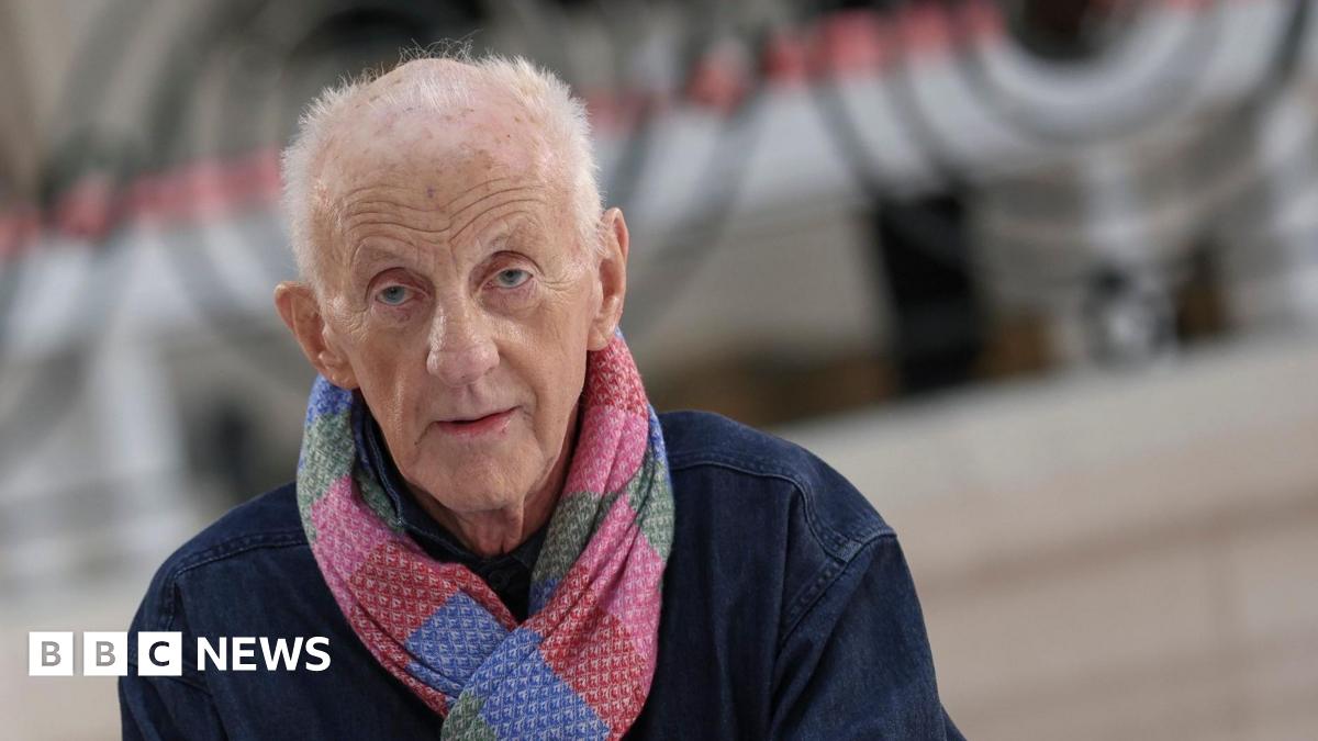 Paul Costelloe, Iconic Fashion Designer, Dies at 80