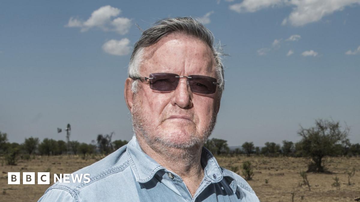 South Africa's Top Conservationist Denies $14 Million Rhino Horn Smuggling Allegations