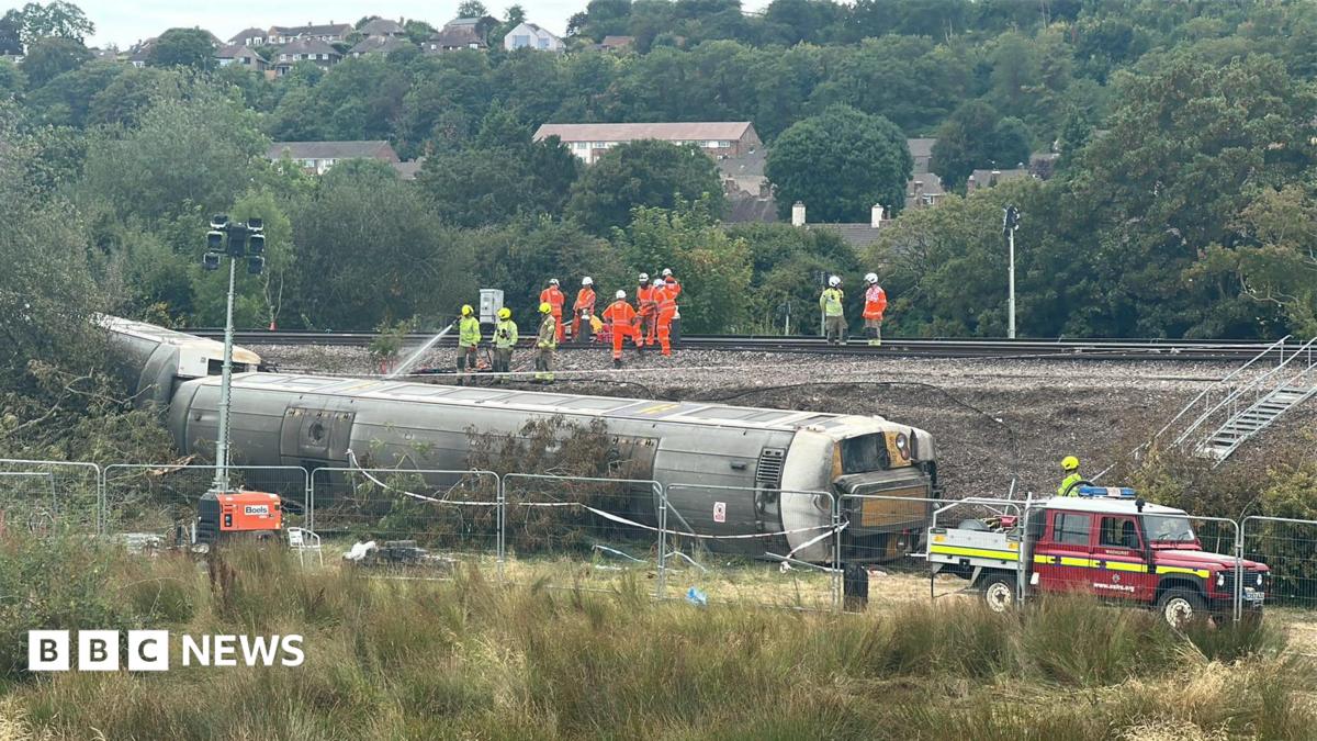 Train track defect found before Lewes derailment, report says