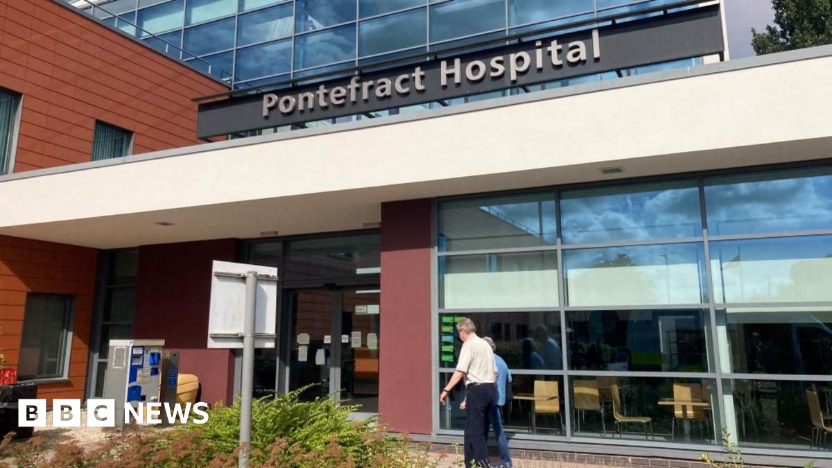 bbc.co.uk - Sarah Spina-Matthews - Dewsbury and Pontefract hospital car parks to go cashless