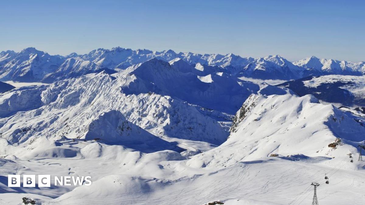 Avalanche kills British skier at La Plagne in French Alps