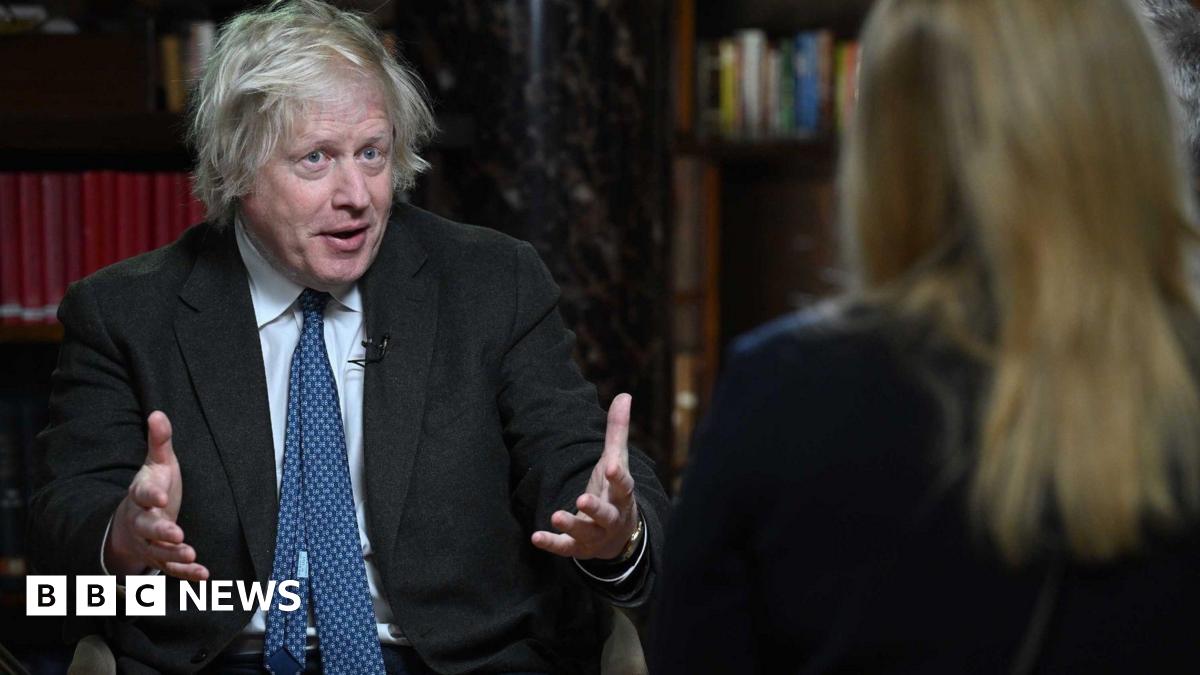 
                            UK should send non-combat troops to Ukraine now, former PM Boris Johnson tells BBC