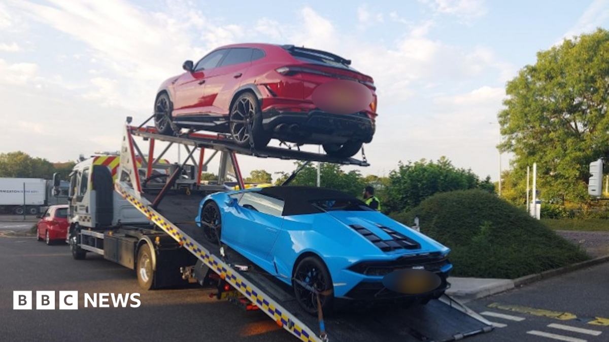 Essex Police seize super cars after peak-time convoy on M11