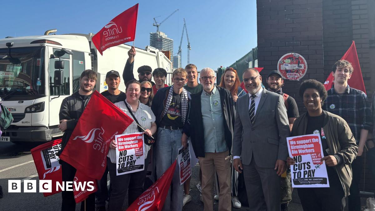 Jeremy Corbyn backs Birmingham bin strikes at 'megapicket'