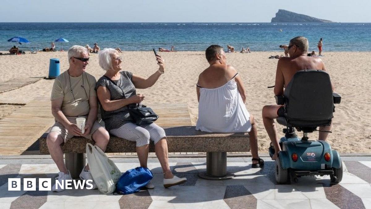 bbc.co.uk - Guy Hedgecoe - Spain's visitor numbers hit new highs as tourists avoid Middle East