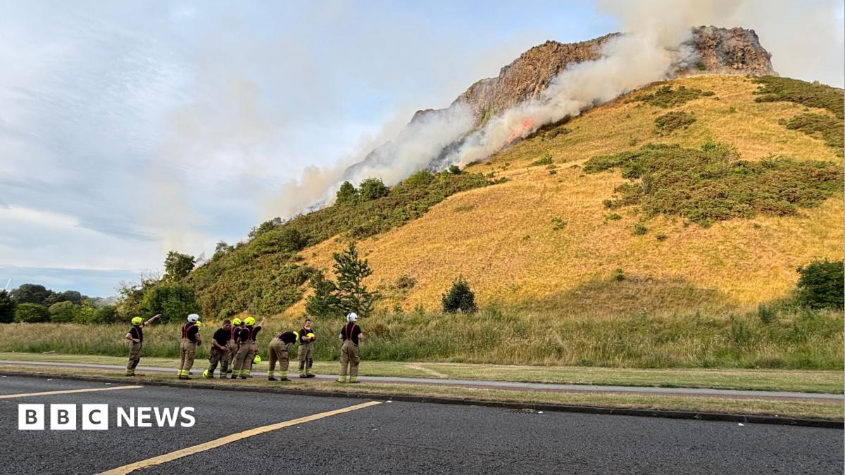 Fire crews battling huge blaze on Arthur’s Seat in Edinburgh