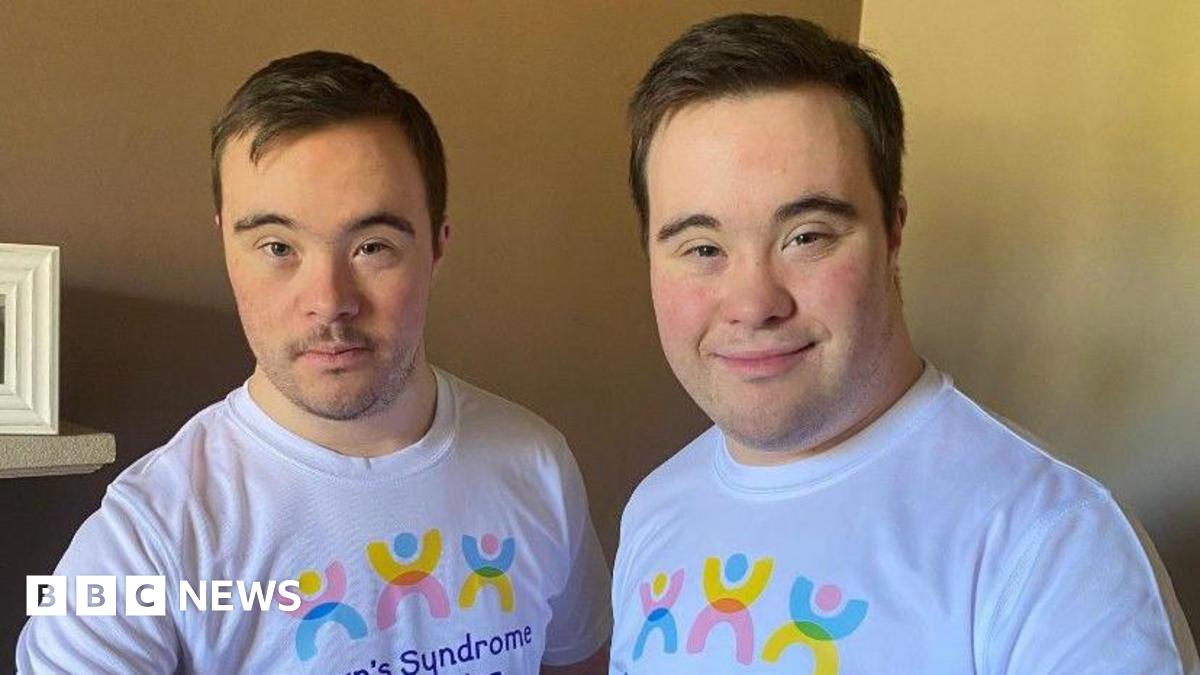 Wilmslow twins do Great Manchester Run for Down's Syndrome funds