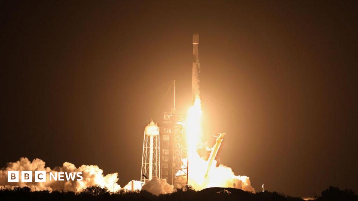 What will happen when a SpaceX rocket collides with the Moon?