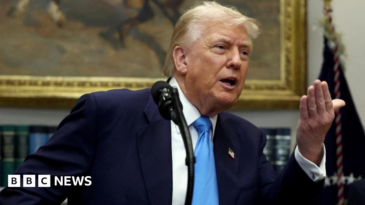 US Stock Markets Decline as Trump Announces New Tariffs
