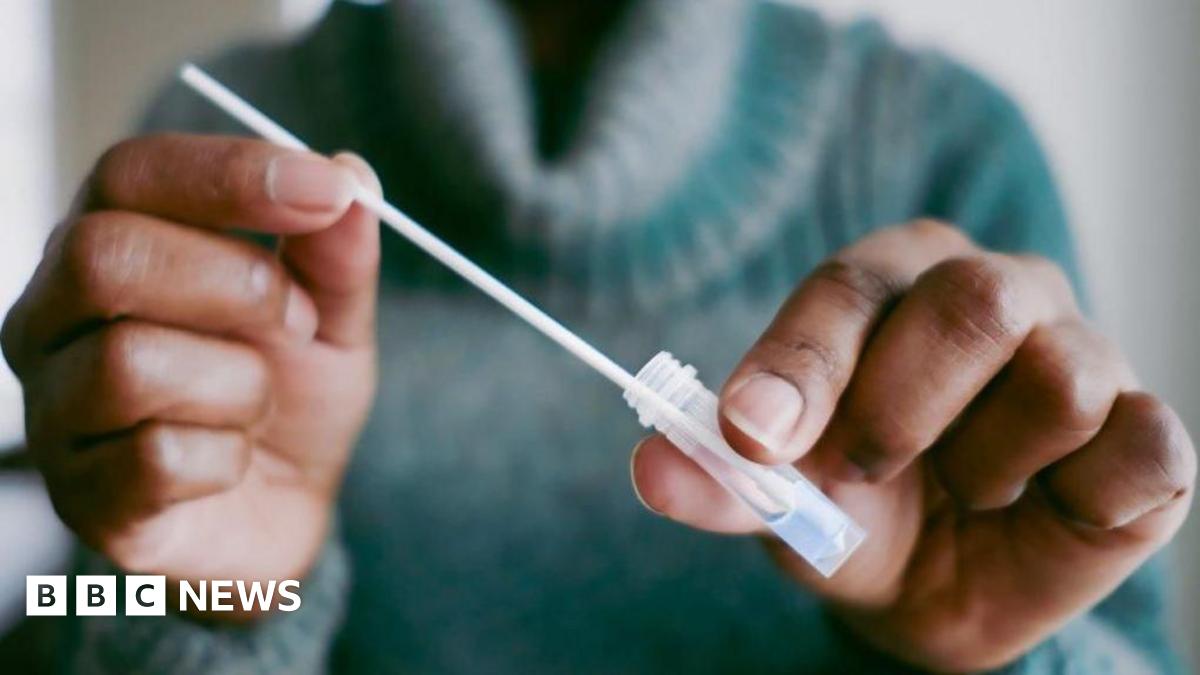 Shop-bought health DIY tests 'inaccurate and unsuitable', study says