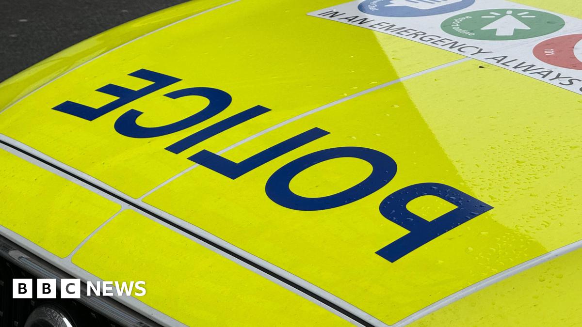 Congleton man faces attempted murder charge after stabbing - BBC News