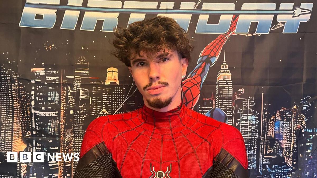 bbc.co.uk - Joshua Askew - Teen quits nine-to-five after Spiderman stunt sparks thriving side gig