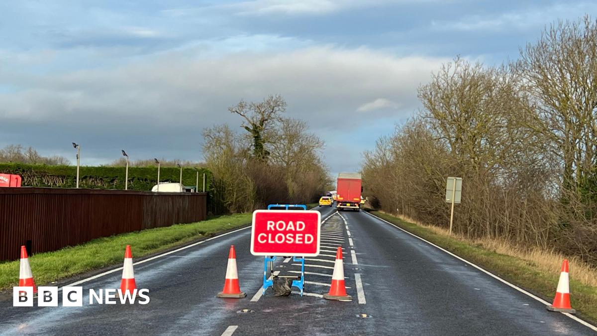 Two lorry drivers killed in crash