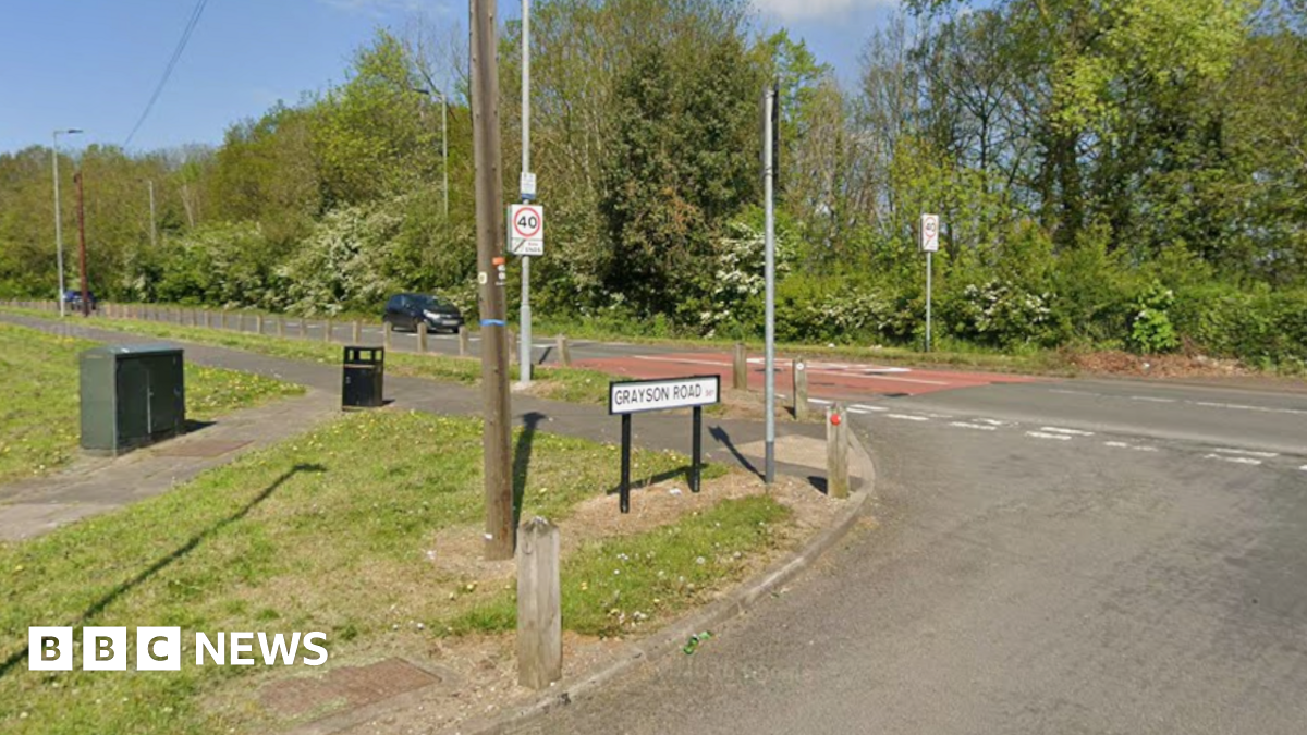 bbc.co.uk - Woman in hospital and driver arrested after crash in Rotherham