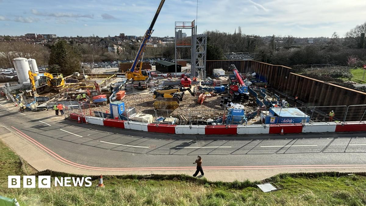 bbc.co.uk - Kris Holland - Work on Kettering hospital's &pound;58m Energy Centre 'on schedule